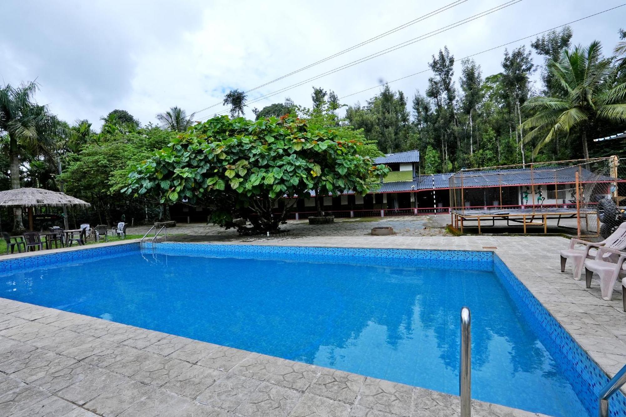 Leisure Homestay - Pool, Boating, Zipline, Home Food, Estate Chikmagalur Ngoại thất bức ảnh